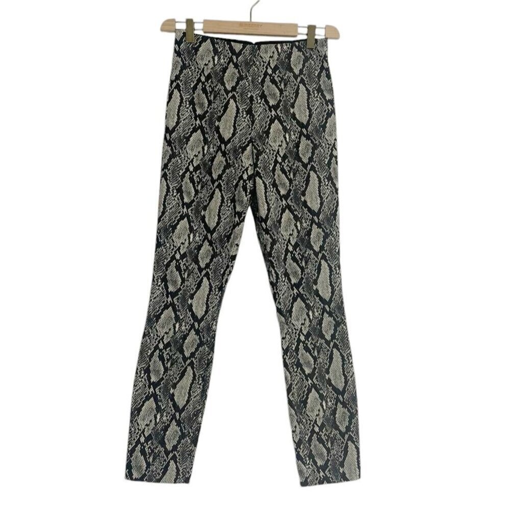 Alice + Olivia Black and White Snake Print Skinny Pants - Picture 2 of 11